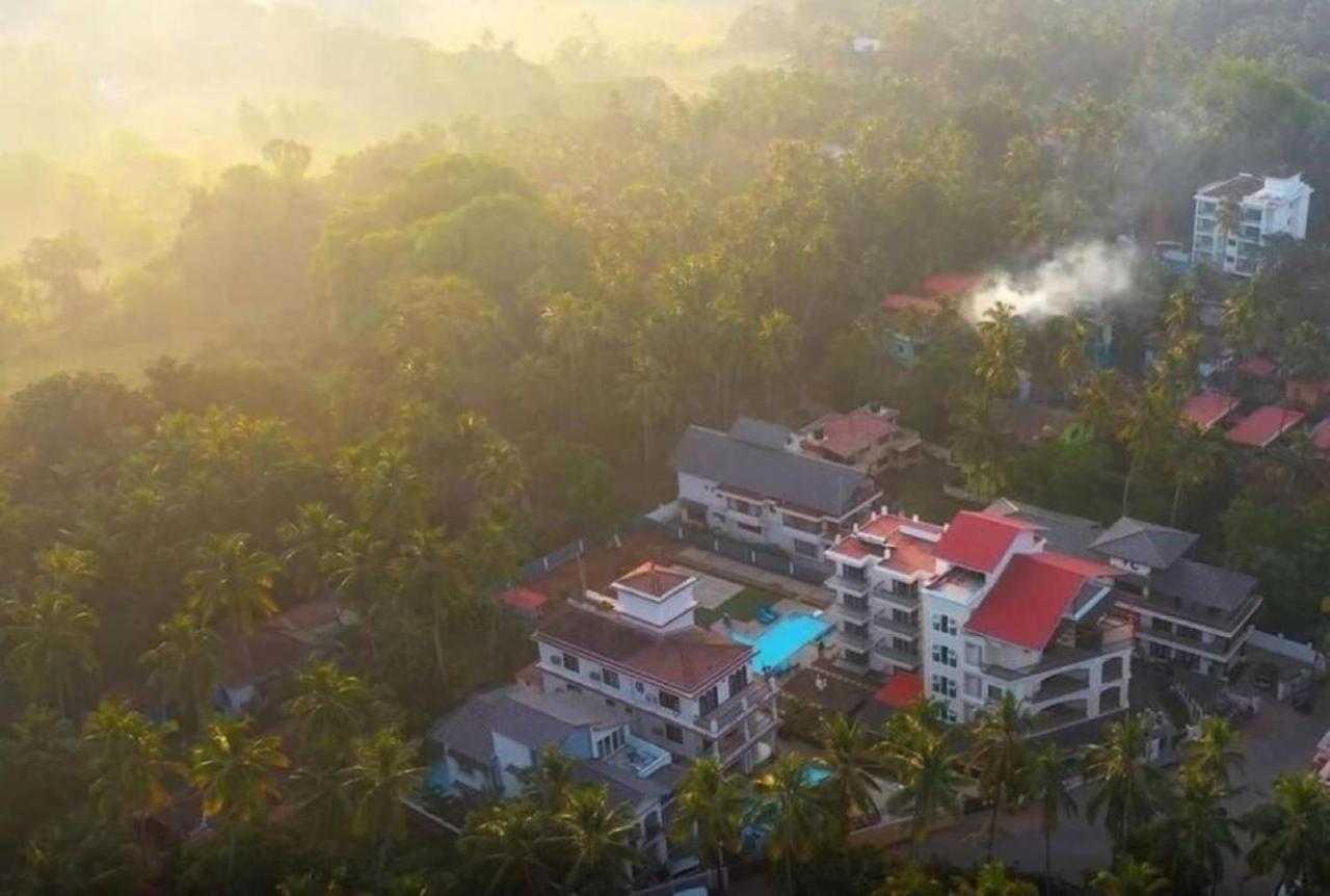 Luxury Rental With Kids Playroom In Goa Calangute Exteriör bild